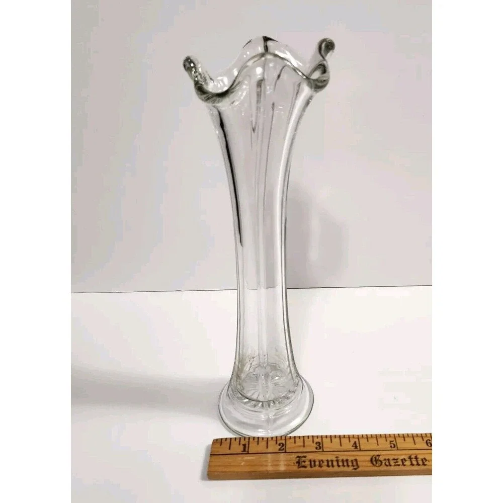 Vintage Clear Glass Swung Stretch Vase 10